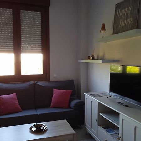 Fibes Lux Sevilla Este. Exteriör bild