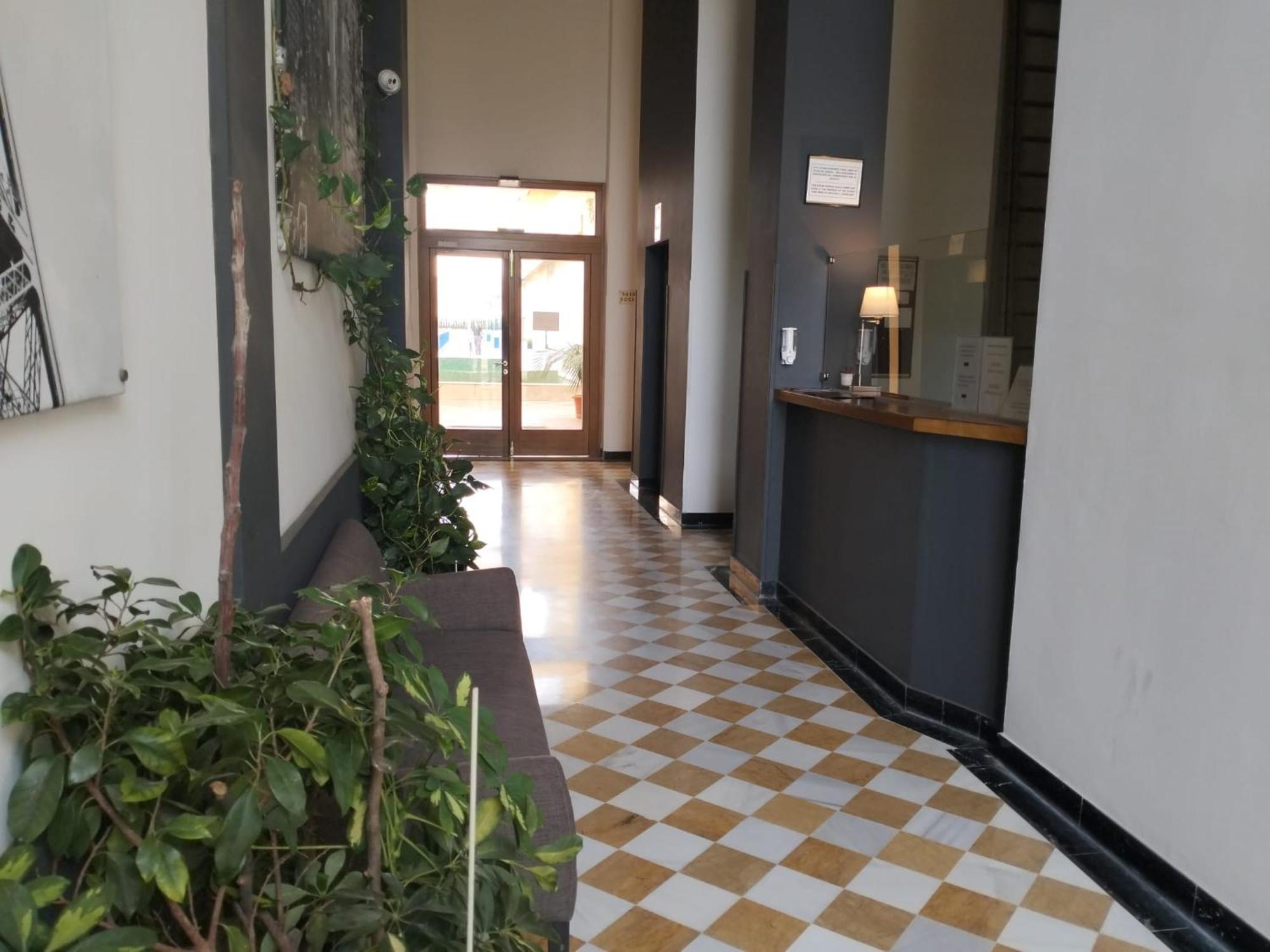 Fibes Lux Sevilla Este. Exteriör bild