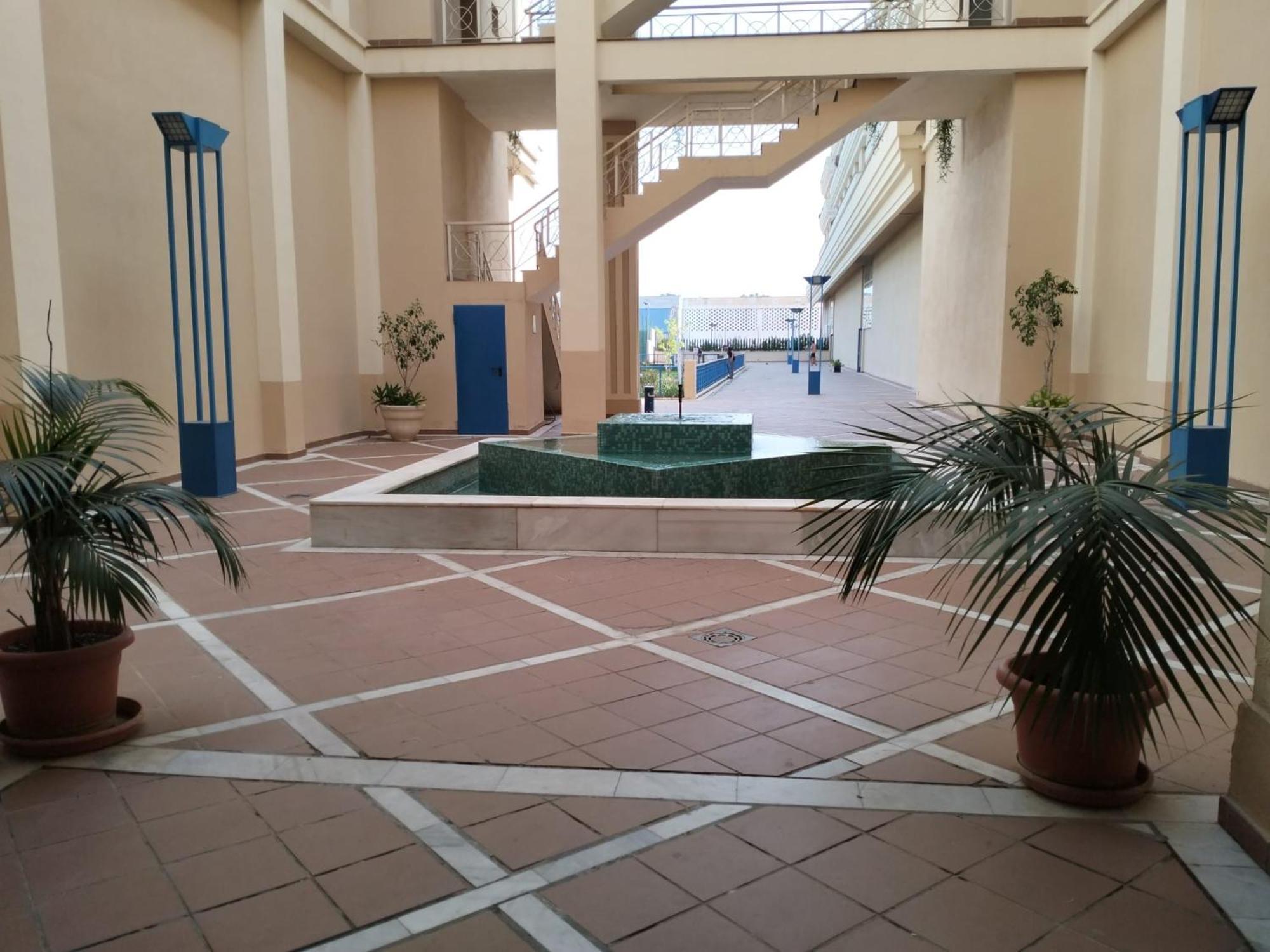 Fibes Lux Sevilla Este. Exteriör bild